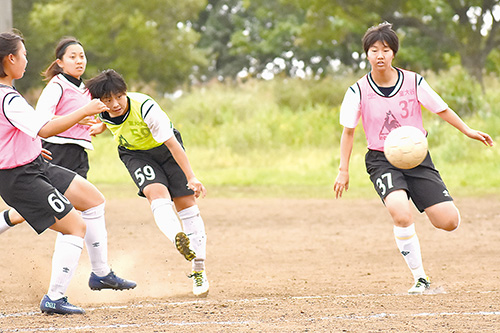 道リーグへ意気込む 大谷室蘭女子サッカー 今季初の公式戦 室蘭民報社 電子版 道リーグへ意気込む 大谷室蘭女子サッカー 今季初の公式戦 室蘭民報社 電子版
