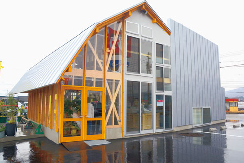 パン販売、弄月町に2号店 「i・box」8日オープン｜室蘭民報社 電子版