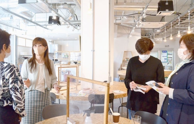 写真：起業に関心の高い女性参加者が交流を深めたロールモデルカフェ