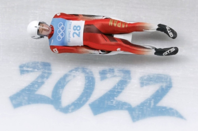 写真：北京冬季五輪のリュージュ男子１人乗りで滑走する小林誠也＝２月、延慶（共同）