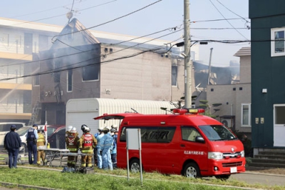 写真：北広島市で発生した火災現場＝３０日午前