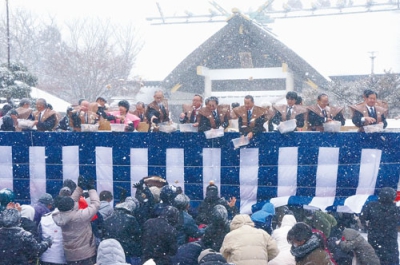 写真：３年ぶりに実施される中嶋神社の豆まき＝２０２０年２月３日
