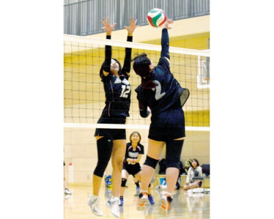写真：得点を奪い合った選手たち