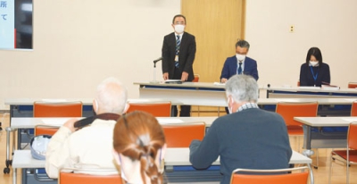 写真：複合化施設の整備に向け、町民の意見を聞いた説明会