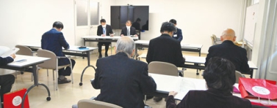 写真：記念事業の報告を行った第４回総会