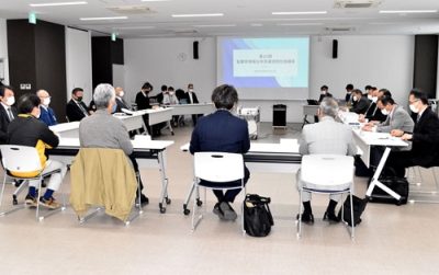 写真：「ちょい乗り白鳥台」の有償実証実験結果を報告した協議会