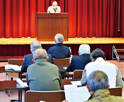 写真：本年度の事業計画を決めた衛生団体連合会の総会