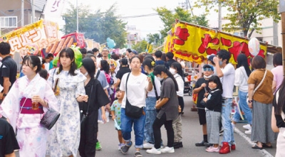 写真：４年ぶりに開催された伊達神社例大祭