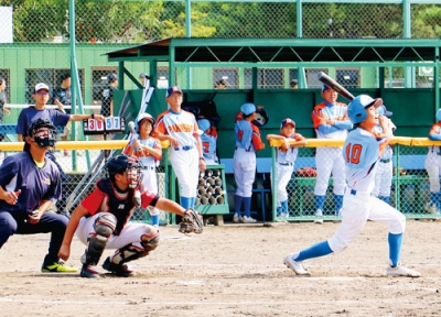 写真：優勝を目指して熱戦を繰り広げる選手たち