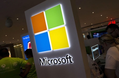 写真：米マイクロソフトのロゴ＝２０１５年７月、ニューヨーク（ロイター＝共同）