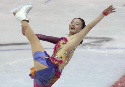 写真：フィギュアスケート西日本選手権の女子ＳＰで演技する大庭雅＝広島市のひろしんビッグウェーブ