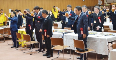 写真：益金の一部が青少年育成などに充てられるチャリティーパーティー