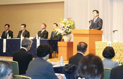 写真：２４年度事業計画などを決めた北海道市議会議長会総会