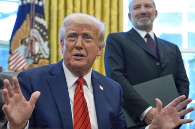 写真：１７日、米ホワイトハウスで話すトランプ大統領（ＡＰ＝共同）