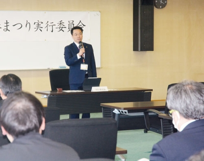 写真：節目の７０回を迎えるとまこまい港まつりの開催内容を決めた実行委