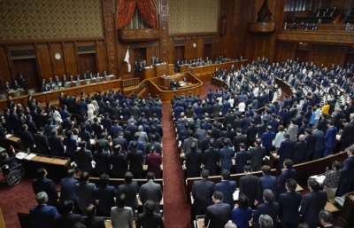 写真：改正労働安全衛生法が可決、成立した衆院本会議＝８日午後