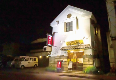 写真：焼き鳥テラスに出店する、やきとりの一平本店