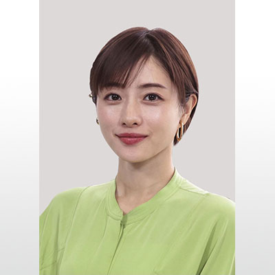 写真：石原さとみさん