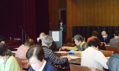 写真：フレイルの予防法について話す森さん