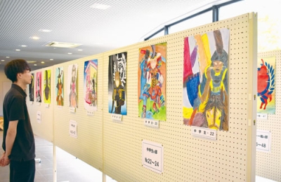 写真：力作ぞろいの伊達武者まつりポスターコンクール