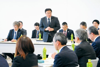 写真：オーバーツーリズム解消に向けた実証など２５年度事業を決めた通常総会