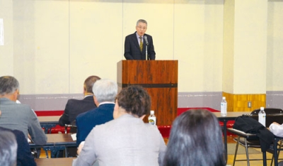 写真：事業計画などを決めた白老観光協会の総会