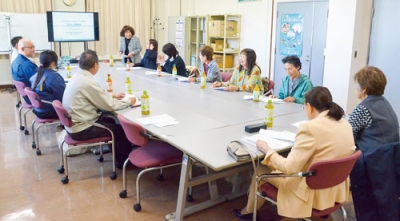 写真：事業計画を決めたみなとまちづくり女性ネットワーク室蘭の総会