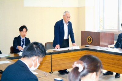 写真：事業計画や規約の一部改正などを承認したしらおい移住・滞在交流促進協議会の総会