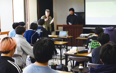 写真：安全な山登りについて学んだ講習会