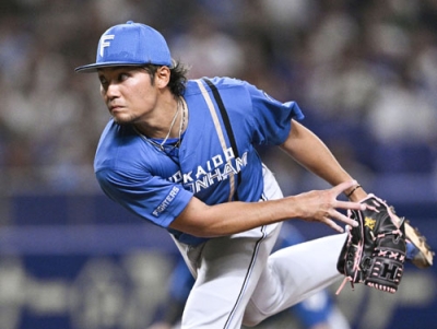 写真：初完封で７勝目を挙げた日本ハム・伊藤＝バンテリンドーム