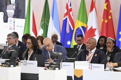 写真：南アフリカ東部のダーバン郊外で開幕したＧ２０の財務相・中央銀行総裁会議＝１７日（共同）
