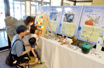 写真：ものづくりの魅力や職業訓練の内容・成果が披露された実習作品展