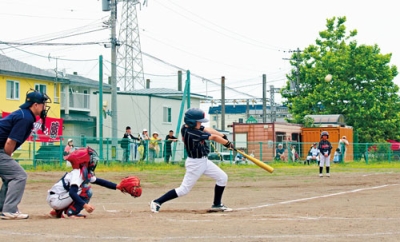 写真：優勝目指し熱戦を繰り広げる選手たち