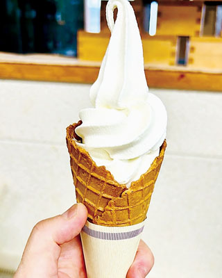 写真：来店客に人気のソフトクリーム