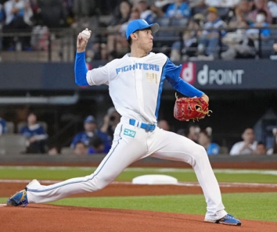 写真：西武戦に先発し、７回３失点で４勝目を挙げた日本ハム・福島＝エスコンフィールド