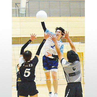 写真：熱戦を繰り広げた決勝戦