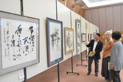 写真：２３日まで開催している展示部門の様子