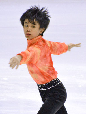 写真：フィギュアスケートのＭＧＣ三菱ガス化学アイスアリーナトロフィーで初優勝した松本悠輝＝８月、新潟市