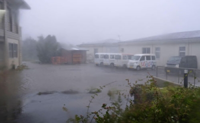 写真：大雨特別警報が出された東京都八丈町＝９日午前７時１４分