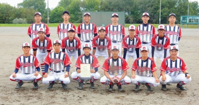 写真：全道優勝し全国に臨む西胆振ＢＢＣナイン（提供写真）