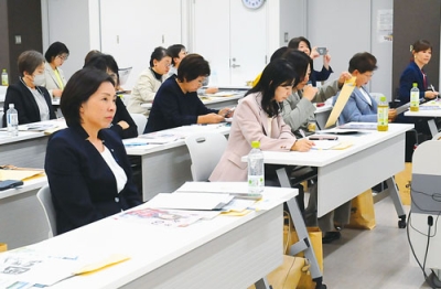 写真：室蘭市の女性活躍の施策に理解を深めた北海道女性議員協議会