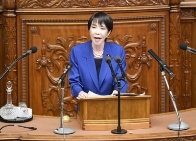 写真：衆院本会議で就任後初の所信表明演説をする高市首相＝２４日午後