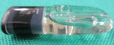 写真:指定薬物「エトミデート」を含有する電子たばこのリキッド(沖縄県警提供)