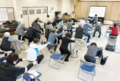 写真：運動機能低下の予防方法を学んだ出前講座