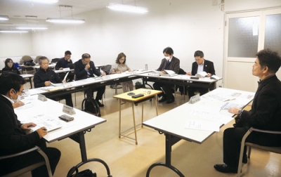 写真：地域公共交通について意見を交わした懇談会