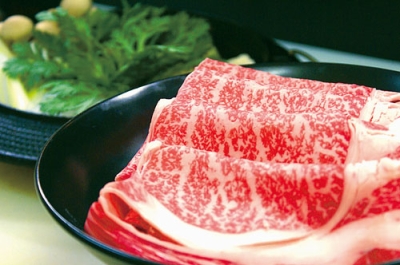 写真:白老牛すき焼き用ロース