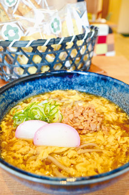 写真：冬季限定新メニューの「かきたま納豆そば」