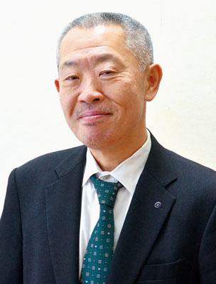 写真：こんの・たかお　２０１７年入会。司法書士事務所　栞代表。弘前大学卒。上富良野町出身。５８歳。