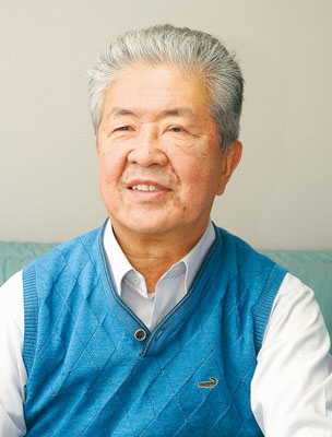 写真:かなはま・げんいち 2013年入会。監査や副会長などを歴任。会長就任は初めて。日昇堂代表取締役。室蘭市出身。66歳。