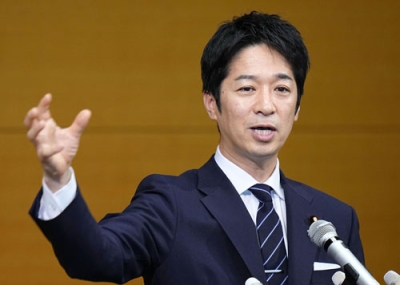 写真：共同通信加盟社編集局長会議で講演する日本維新の会の藤田共同代表＝２３日午後、東京・東新橋